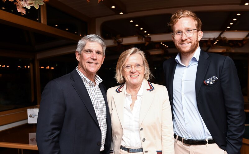 Leschaco, Inc. celebrates 40 Years of Company Anniversary